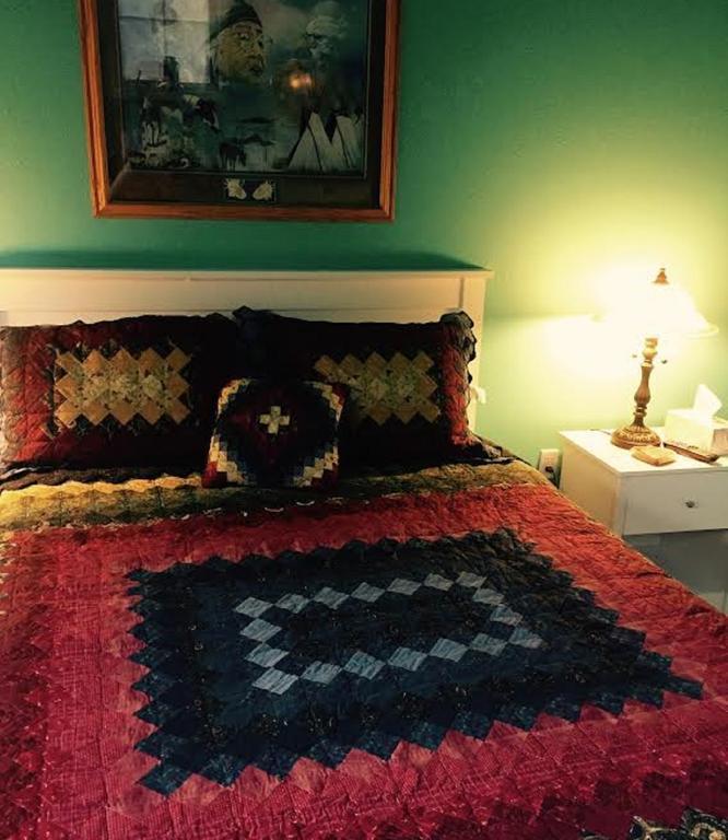 Gaynor Ranch Bed & Breakfast Polson Pokój zdjęcie